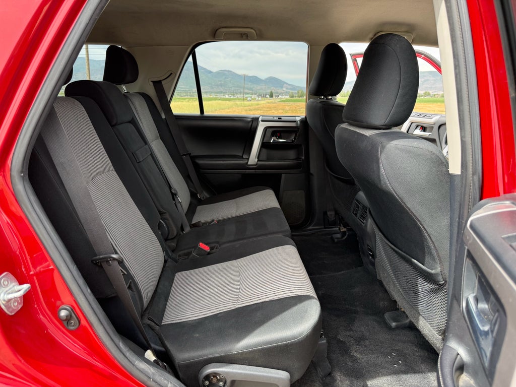 2016 Toyota 4Runner SR5