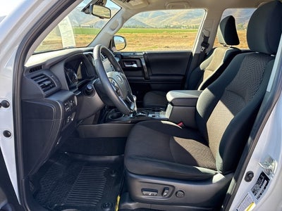 2024 Toyota 4Runner TRD Off-Road