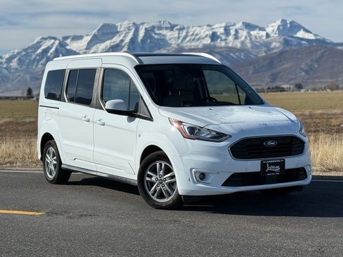 2022 Ford Transit Connect Titanium