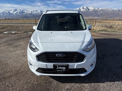 2022 Ford Transit Connect Titanium