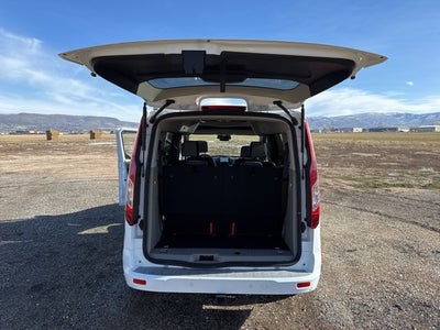 2022 Ford Transit Connect Titanium